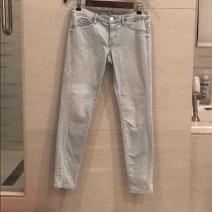 Whitewash Capri Jeans